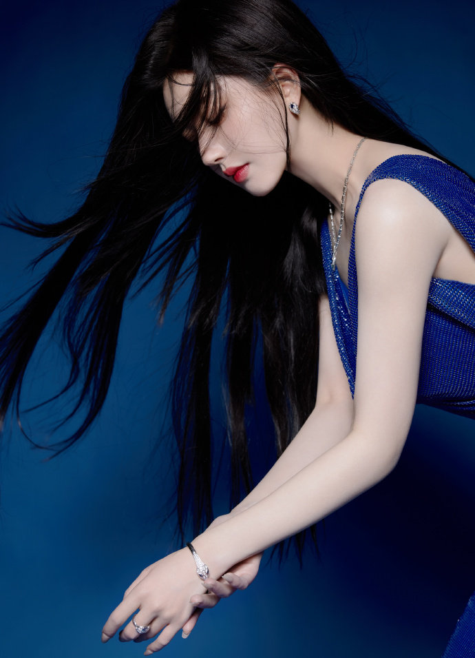 一岀一进一爽又粗又大