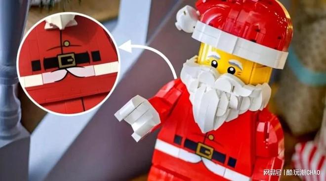 乐高圣诞套装出现大bug！圣诞老人腹部印刷“白里透红”？